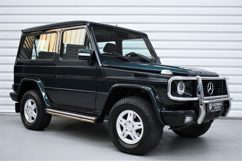 Mercedes-Benz G 320