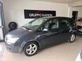 Ford Focus C-Max 1.6 TDCi (110CV) Ghia DPF - Ford Focus Ghia mit Diesel-Antrieb