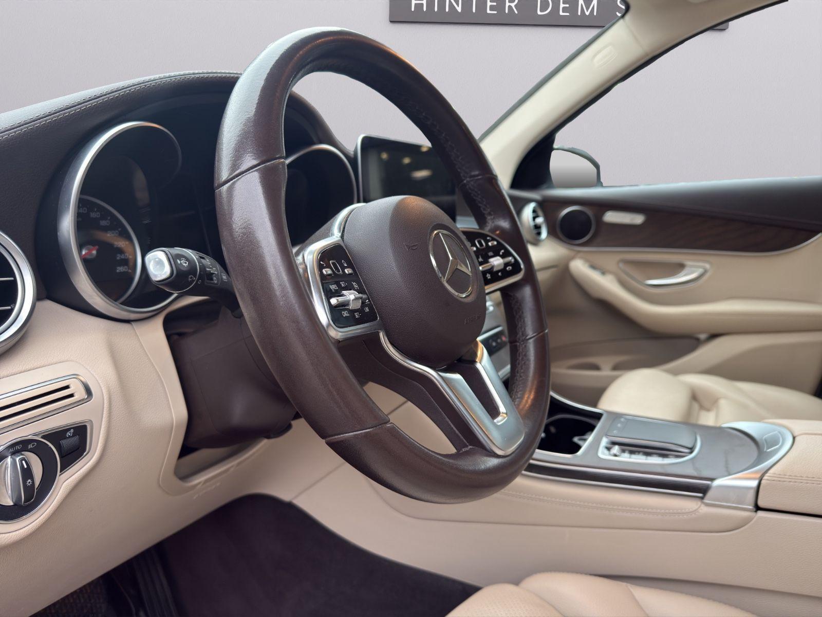 Mercedes-Benz GLC 300 4Matic*KAM*LED*