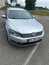 Volkswagen Passat 2.0 BlueTDI DSG Comfortline Comfortline - VW Passat Gebrauchtwagen in Freiburg