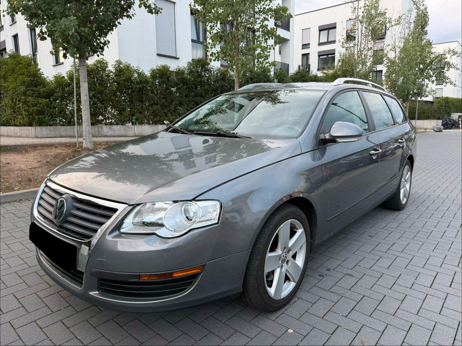 Volkswagen Passat 2006 — interior