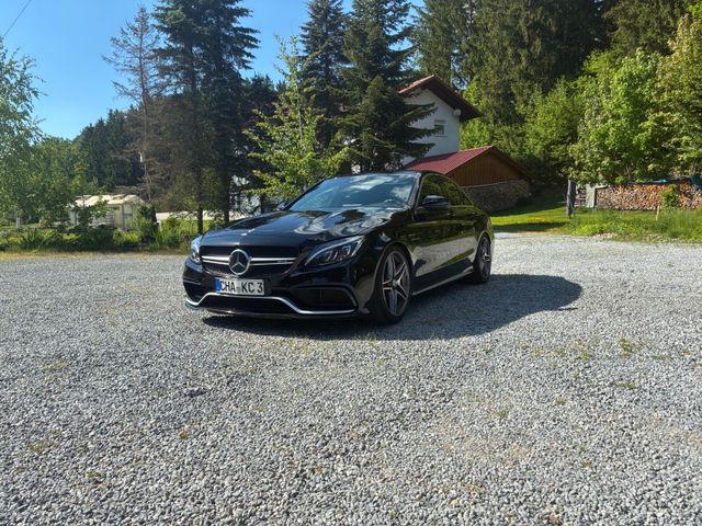 MERCEDES-BENZ C 63 AMG Mercedes-AMG C 63 S Mercedes-AMG S
