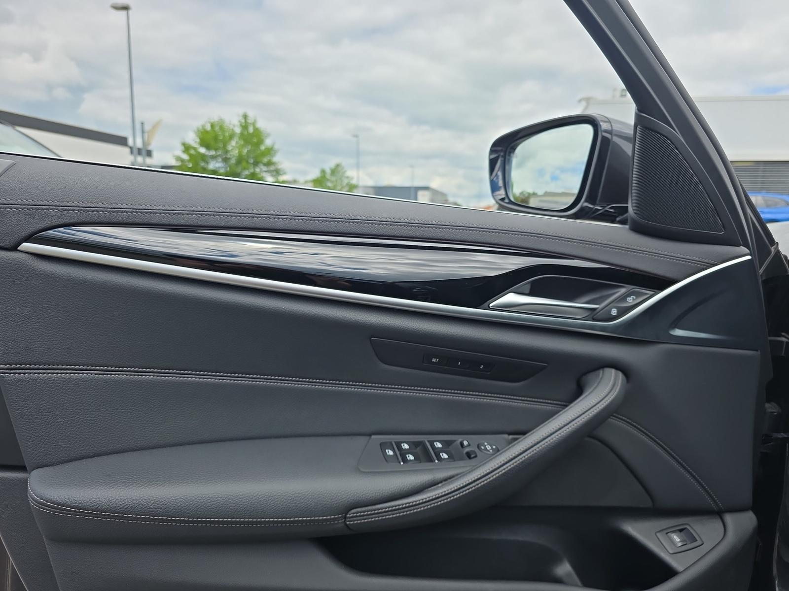 BMW 530d xDrive Lim Head Up Komfortsitze Intergral A