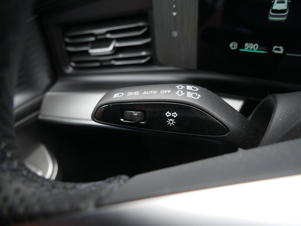 MGS9 PHEV Premium KAMERA NAVI ACC LED PANO 360°