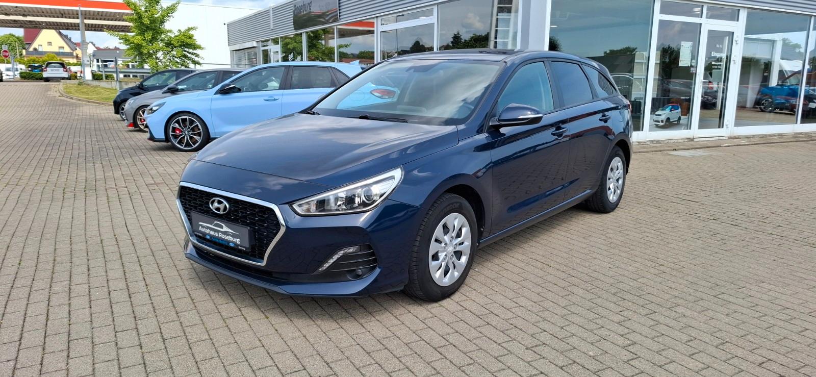 Hyundai i30 cw Navi Kamera