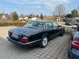 Jaguar XJ8 3.2  - Jaguar XJ8 aus 1999