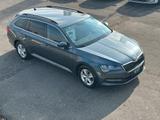 Skoda Superb Combi Ambition 2.0 TDI AHK NAVI VIRTUAL S