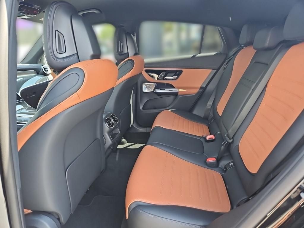 Fahrzeugabbildung Mercedes-Benz GLC 300e 4M +EDITION-AMG+DIGITAL+AHK+BURMESTER++