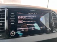 Skoda Karoq 2.0 TSI DSG 4x4 Sportline STNDHZ AHK 5JGAR bei Autohaus Landmann & Maier OHG