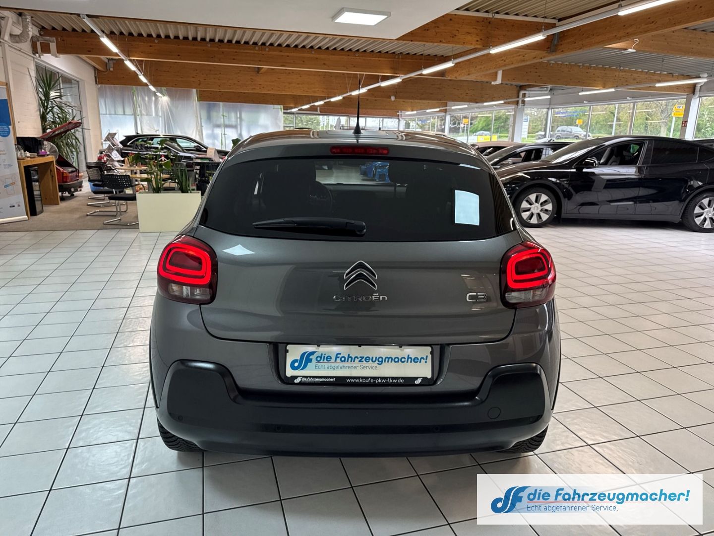 Fahrzeugabbildung Citroën C3 C-Series LED Klimaautom DAB SHZ Spurhalteass.