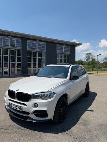 BMW X5 M50 M50d -