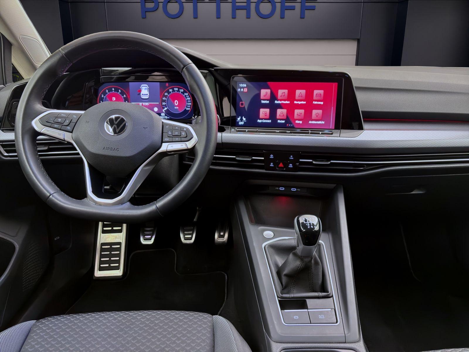 Volkswagen Golf 1.5 TSI ACTIVE STDHZG NAVI HuD SITZHZG