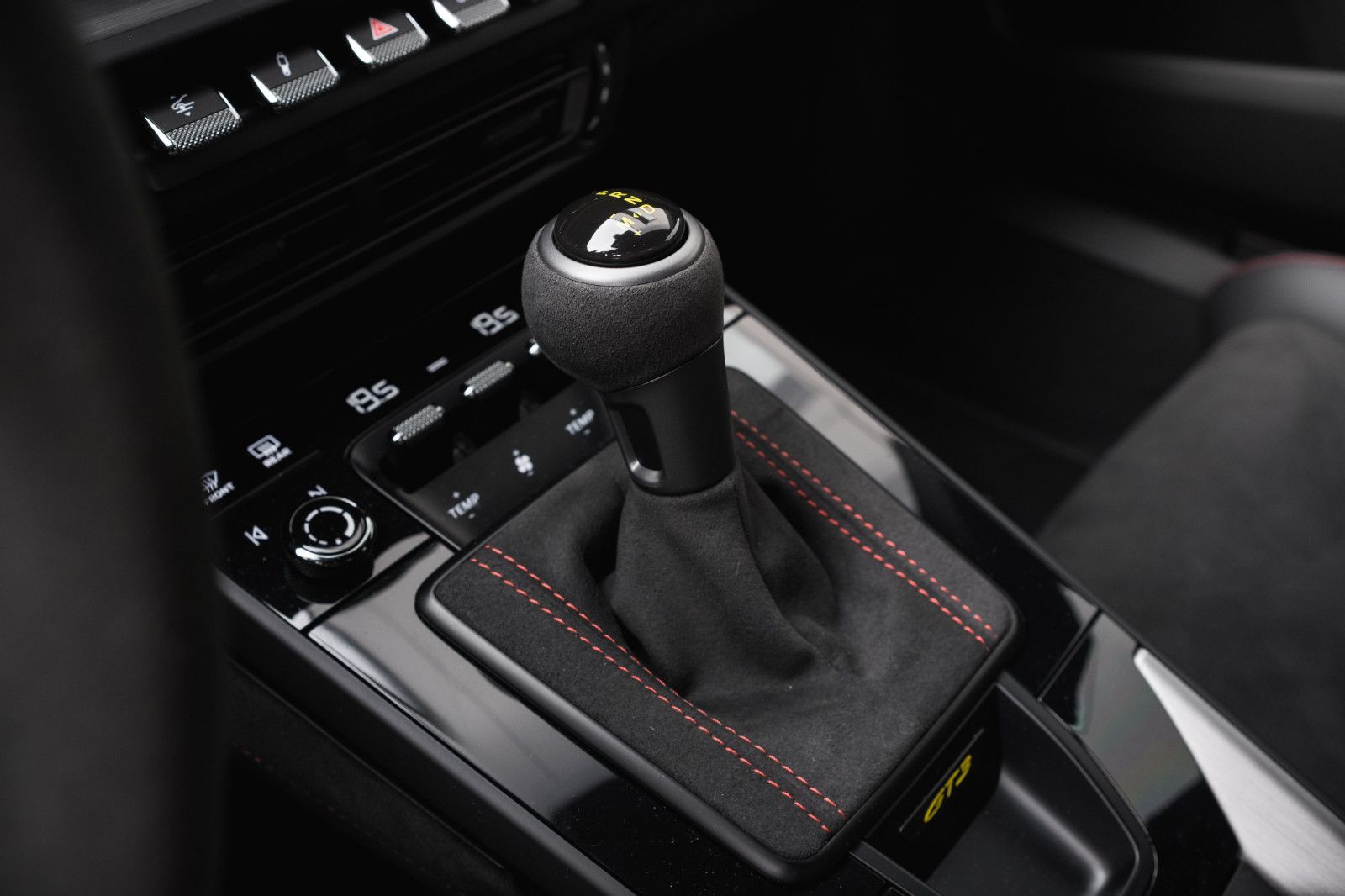 Fahrzeugabbildung Porsche 992/911 GT3-Lift-LED-Matrix-Vollschale