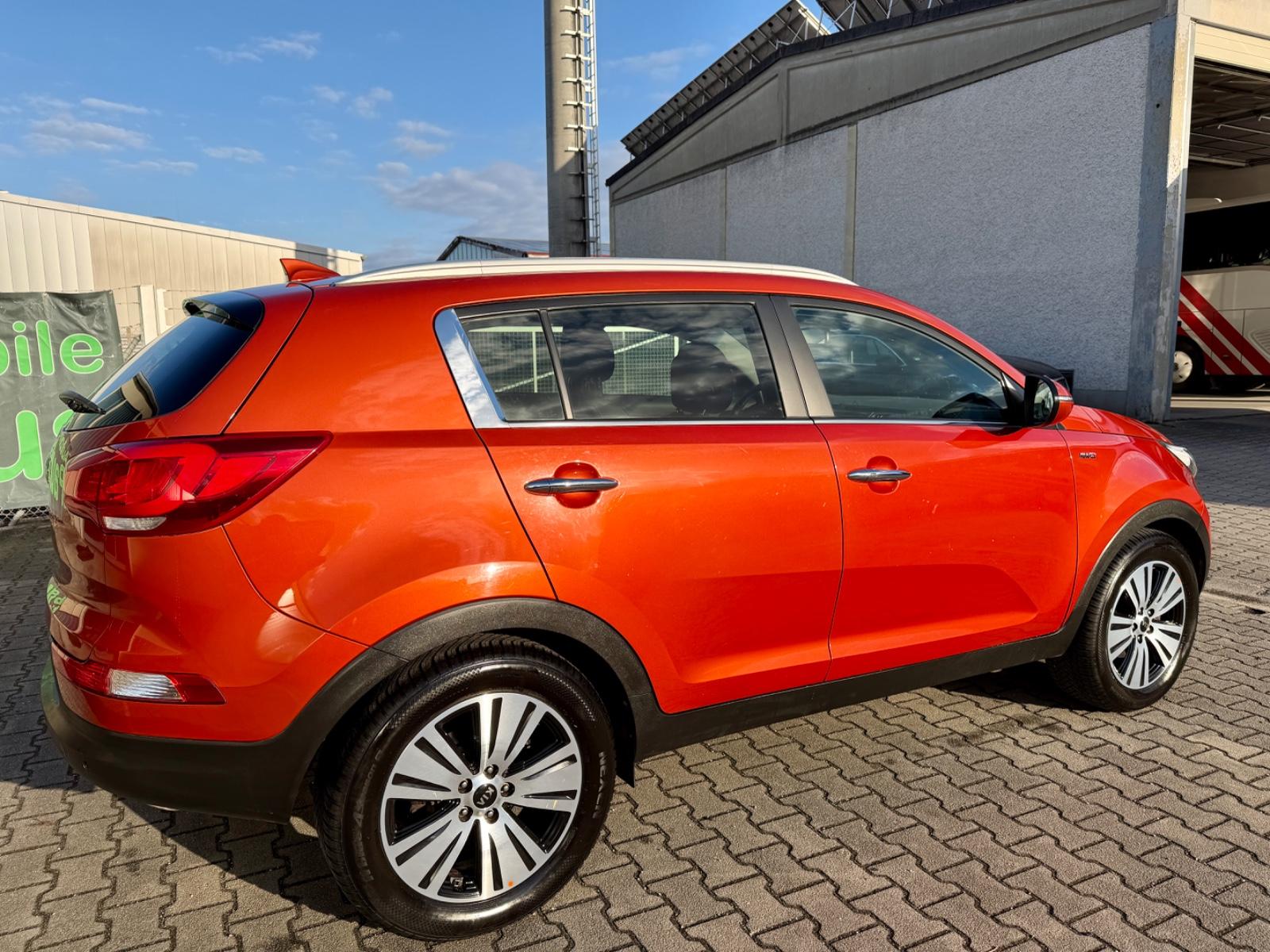 Kia Sportage 2.0 GDI Spirit 4WD°AHK°XENON°NAVI°PDC