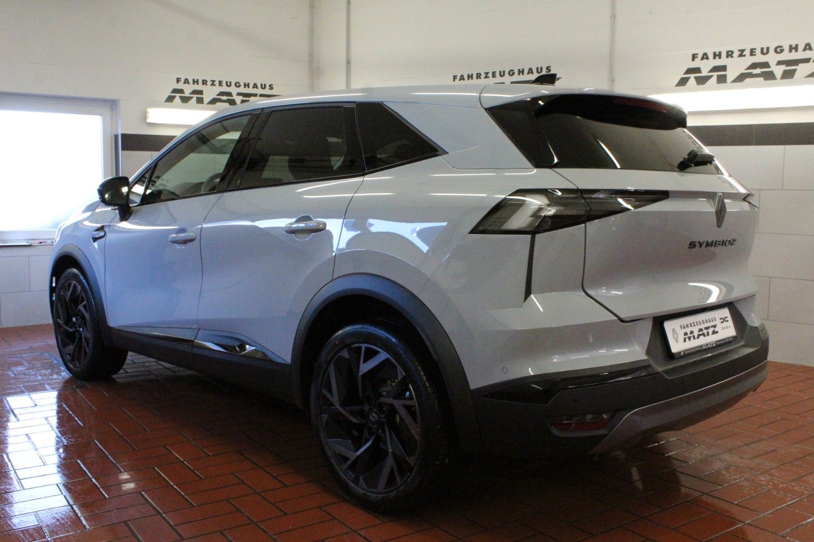 Fahrzeugabbildung Renault Symbioz Mild Hybrid 140 EDC Esprit Alpine