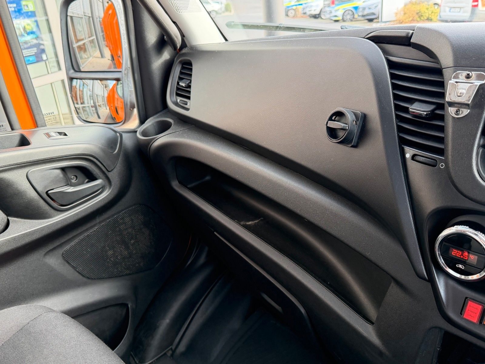 Fahrzeugabbildung Iveco Daily 65C17 Müllwagen *Zoeller Micro HG*