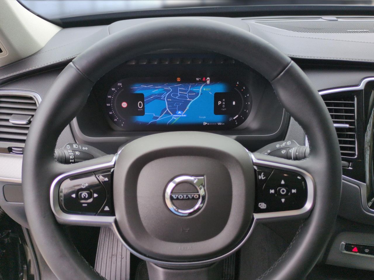 Volvo XC90 - Bild 12