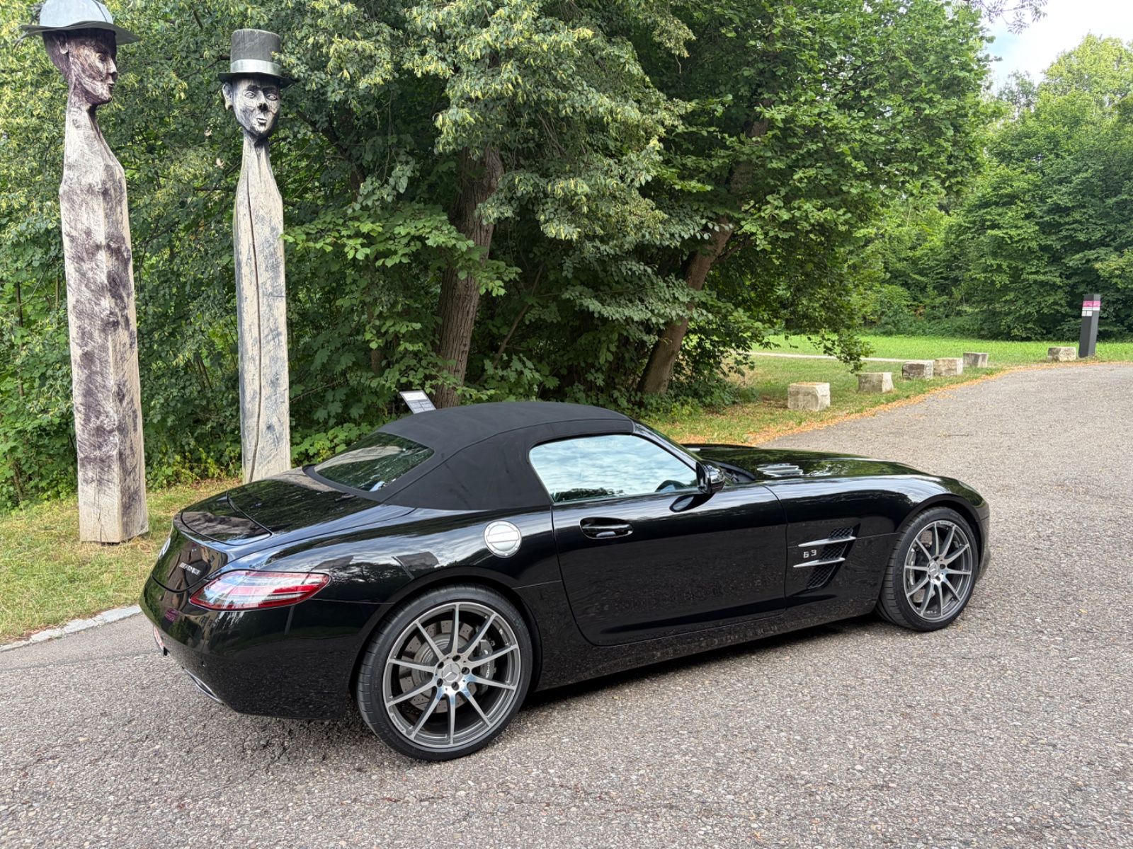 MERCEDES-BENZ SLS AMG 15