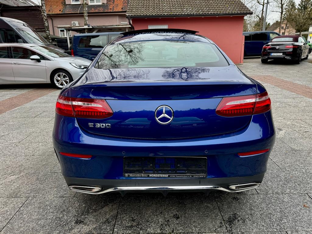 Mercedes-Benz E 300