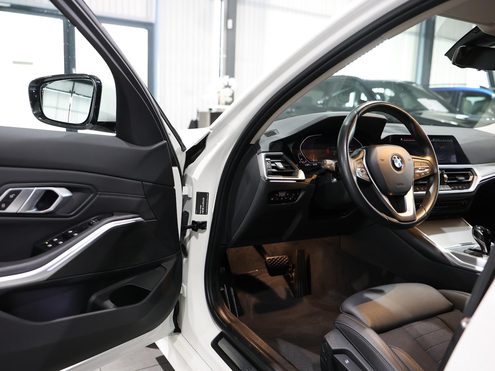 BMW 320 i LIMOUSINE SPORT-LINE SHADOW / LEDER, LIVE+, миниатюра 11