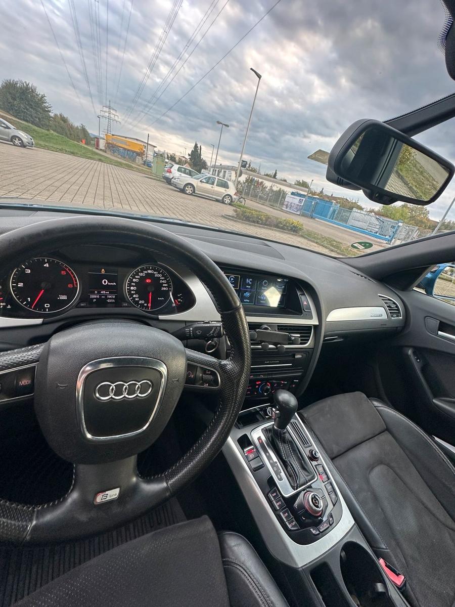 Audi Quattro 2010 — photo 5