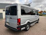 Volkswagen Crafter Kasten Kasten 35 mittellang FWD - : Kleinbus, 9 Sitzer