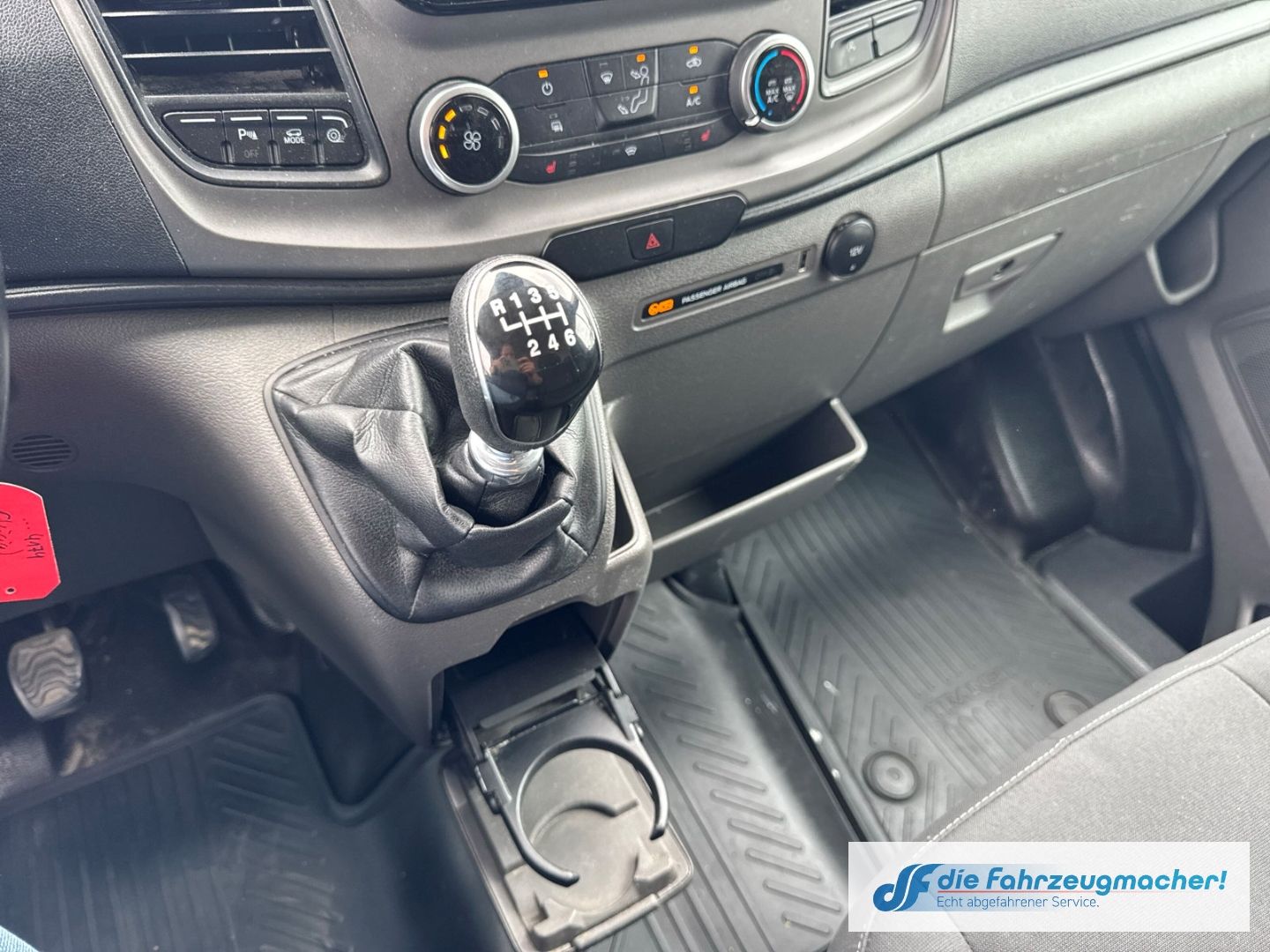 Fahrzeugabbildung Ford Transit Kasten 350 L3 Trend AHK Apple CarPlay *E