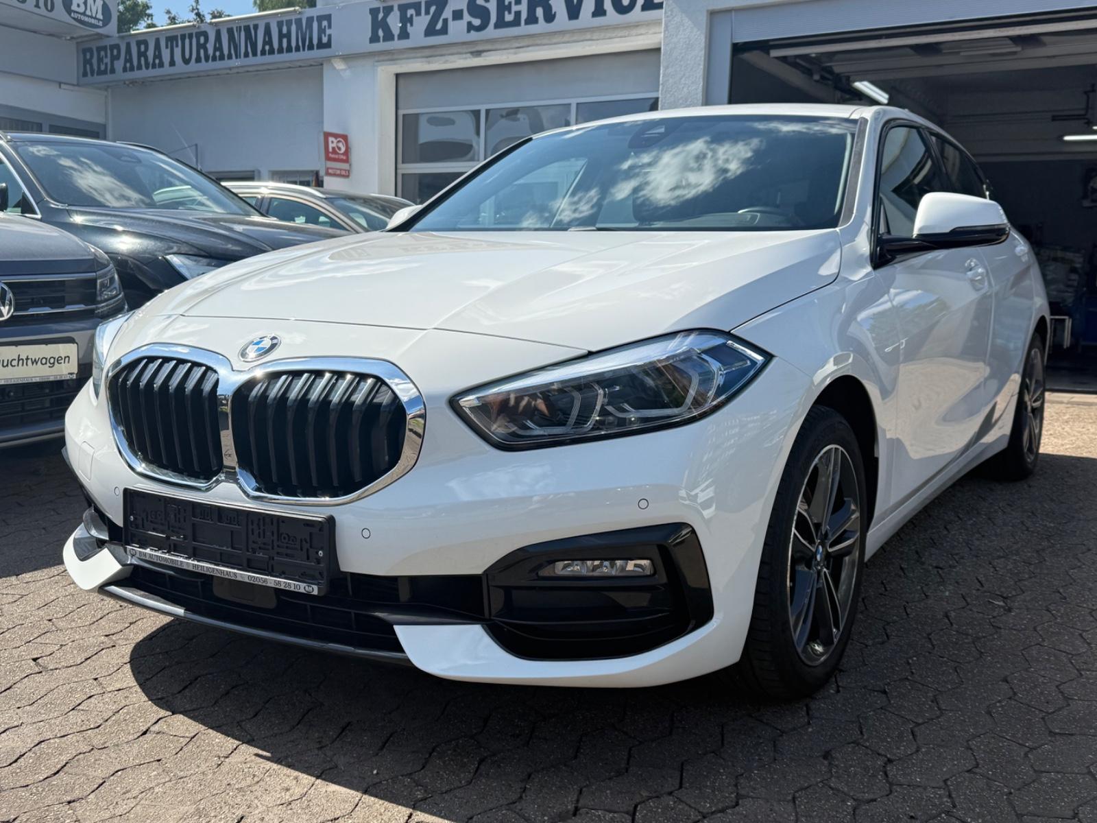 BMW 118 Sport Line*HeadUp*LED*PDC*1.Hand