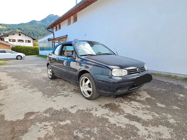 Volkswagen Golf 2.0 Cabrio Karmann 1.Hand