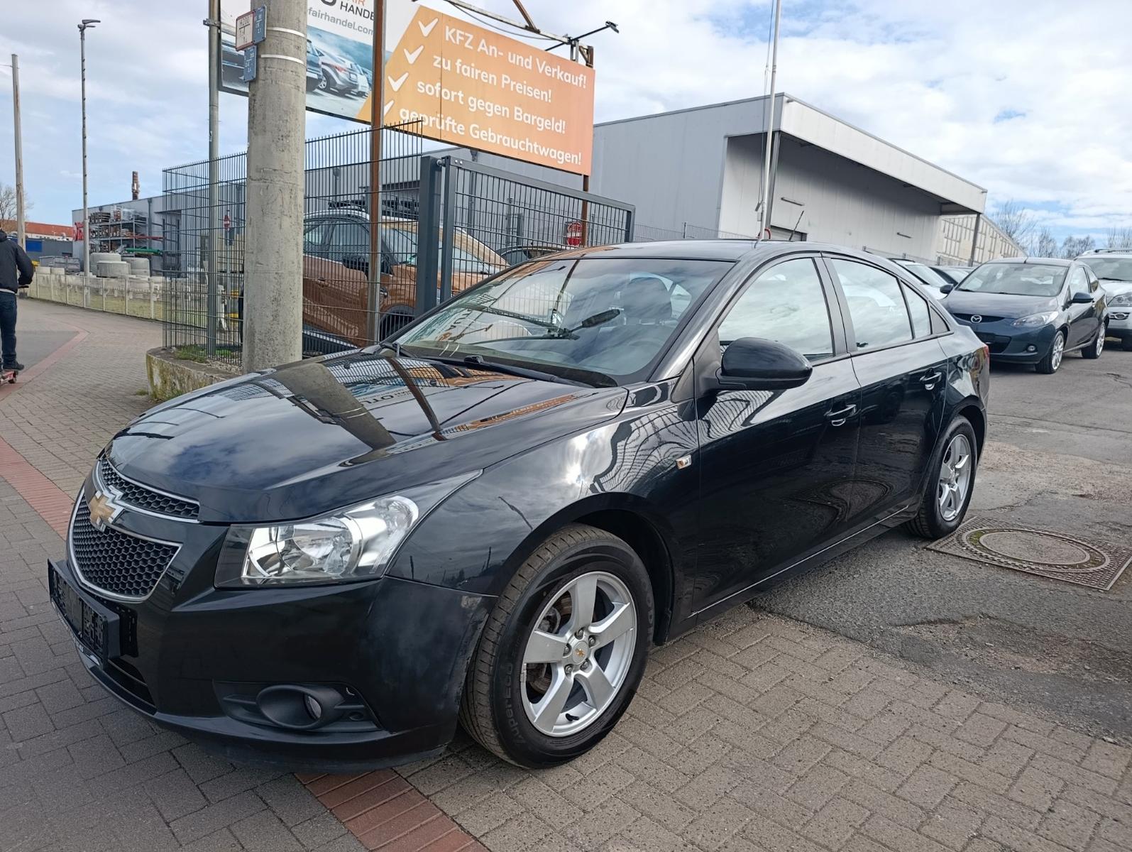 Chevrolet Cruze LS*KLIMA*LIMO*E-FENSTER*ALUS*ISOFIX*100TKM