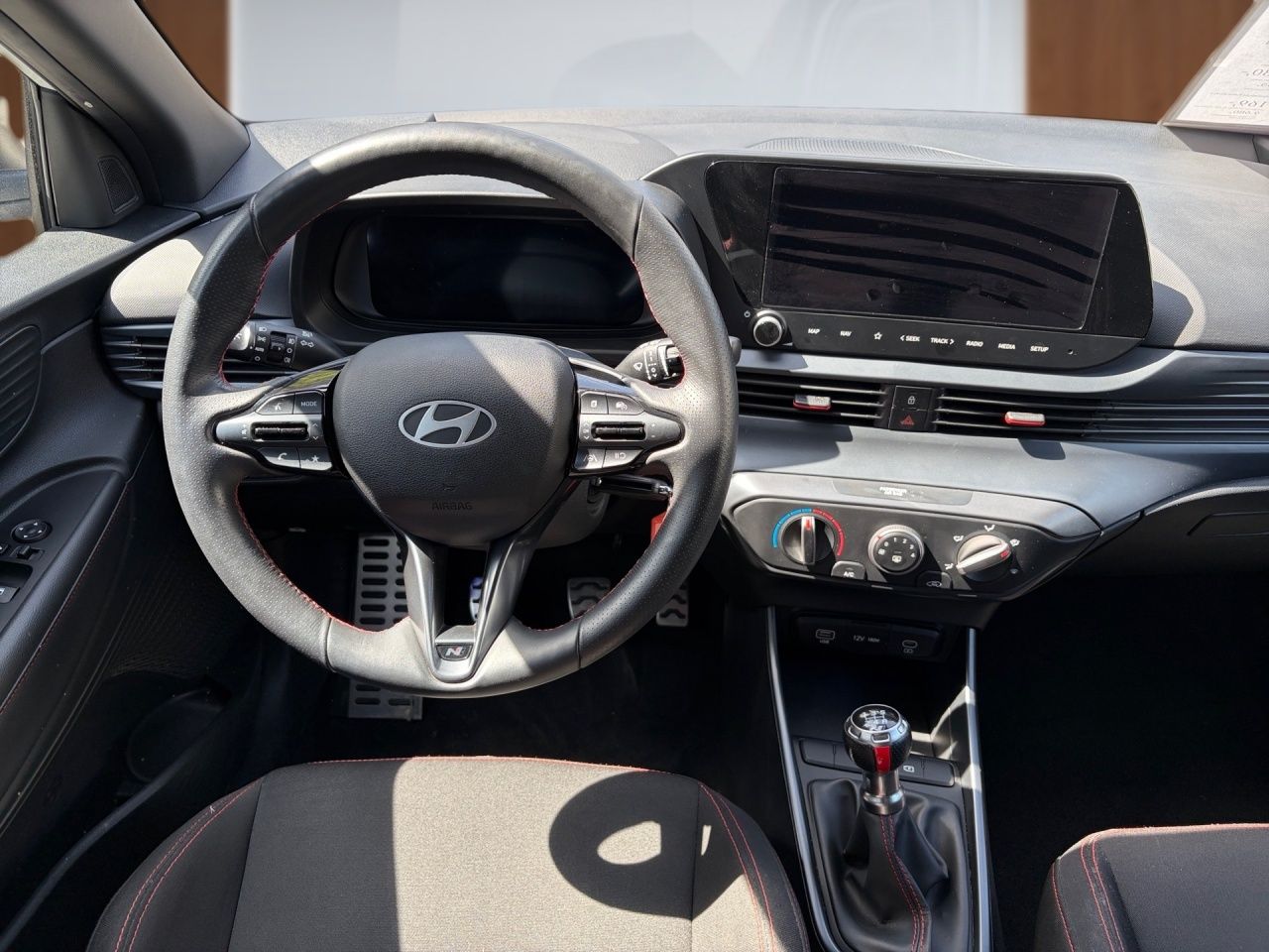 Fahrzeugabbildung Hyundai i20 N-LINE LED*KAMERA*NAVI*CARPL*TEMP*SPURH*USB*