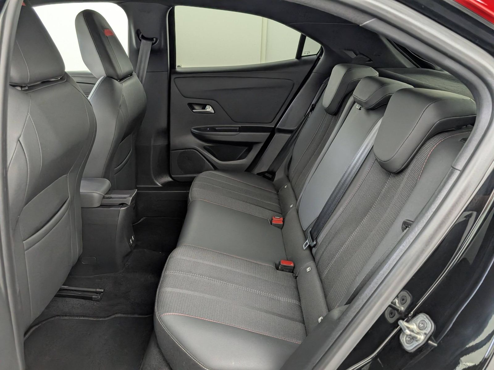 OPEL Mokka 1.2 Turbo GS Line CarPlay LED Kamera – Bild 9