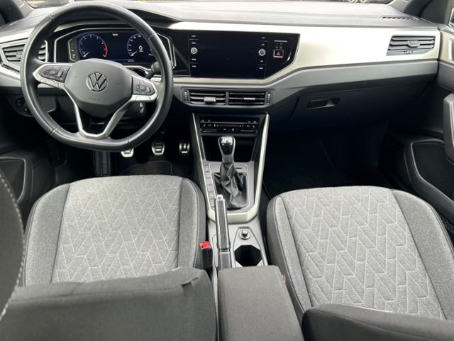 Fahrzeugabbildung Volkswagen Taigo MOVE 1,0 TSI IQDRIVE NAVI LED-MATRIX DCP S
