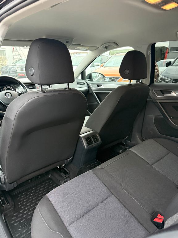 VW Golf - Bild 22