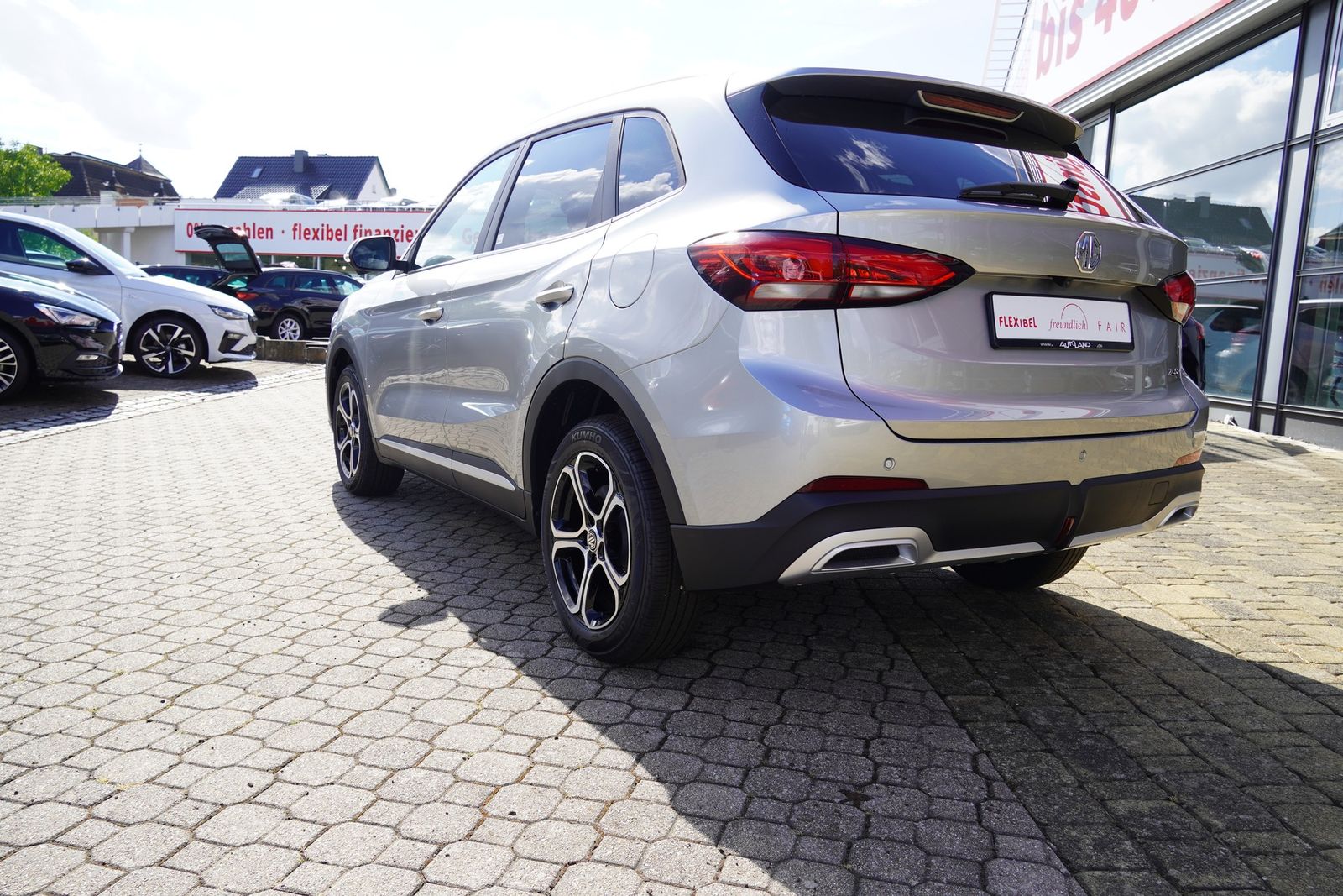 MG ZS