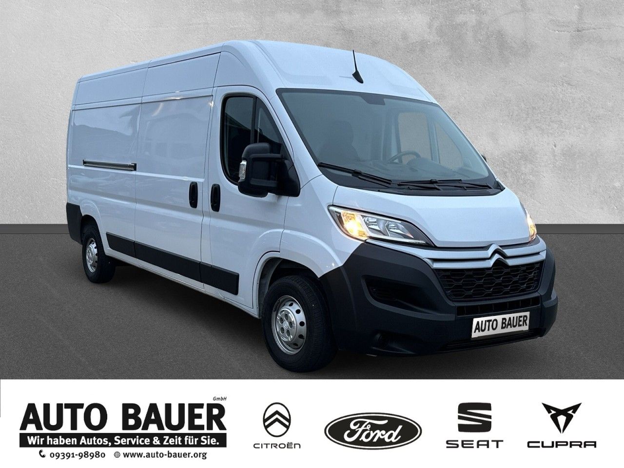 Fahrzeugabbildung Citroën Jumper 35 L3H2 BlueHDi 140