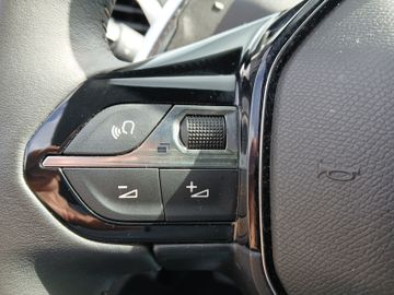 Peugeot 3008 Active Pack 1.2 PureTech 130 Kam.+KeyLess