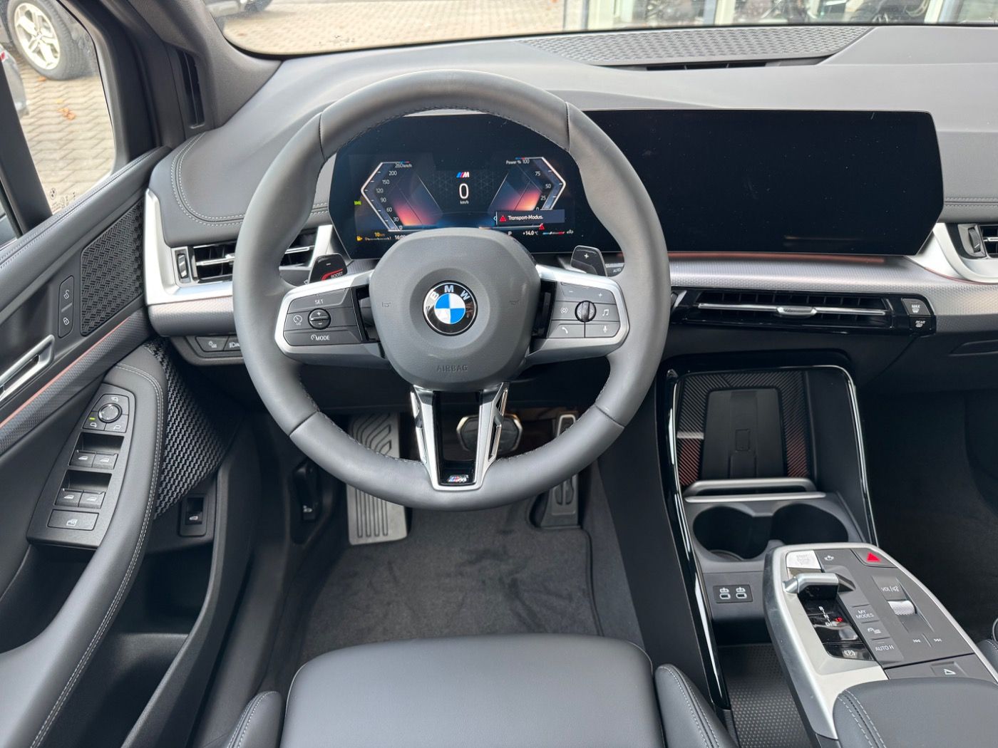 Fahrzeugabbildung BMW 223i Active Tourer M-Sportpaket PremiumPaket