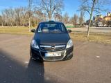 Opel Zafira 1.8 Sport Sport - Opel Zafira von privat