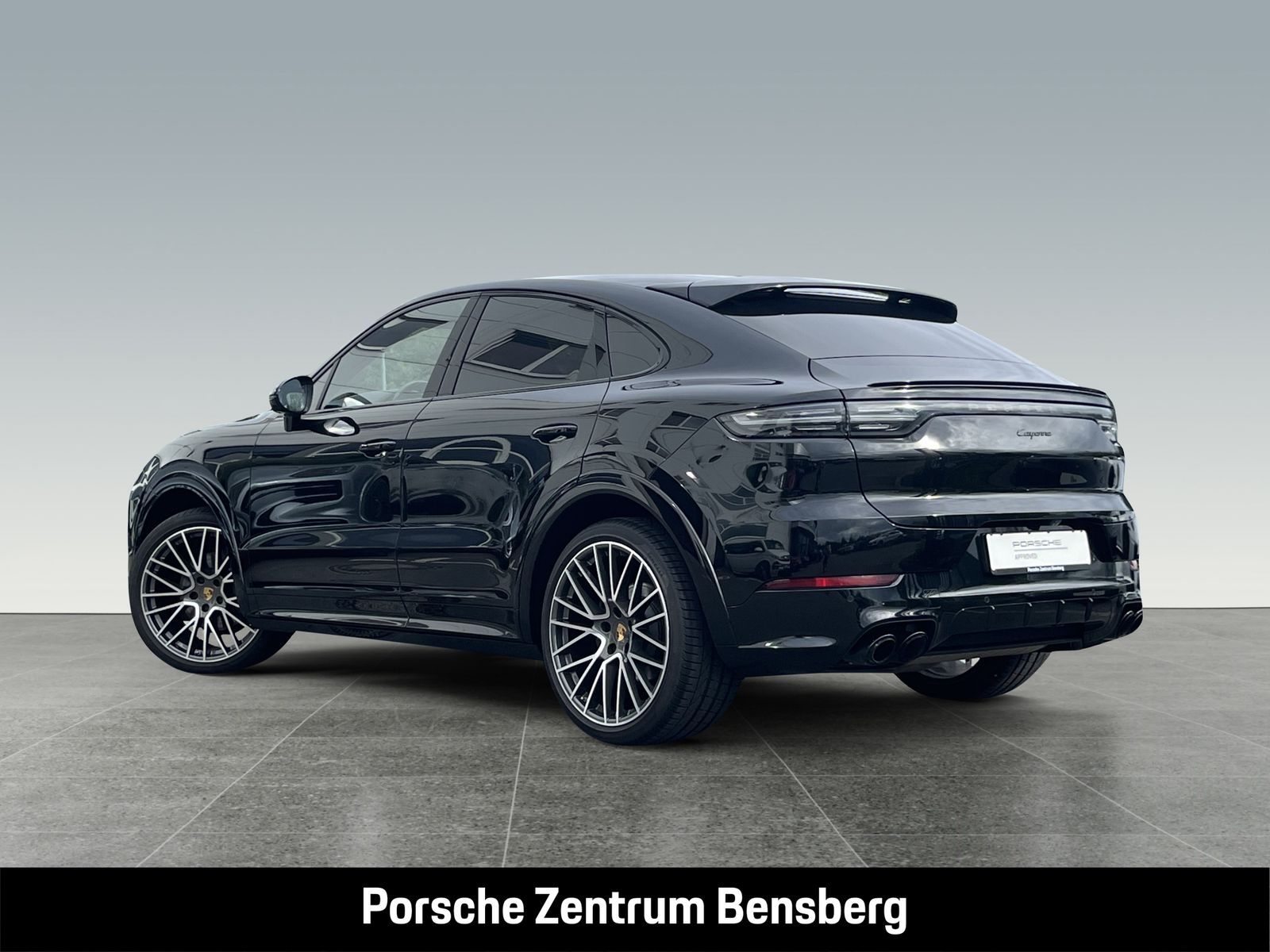 Porsche Cayenne Coupé Platinum Edition imagem 3