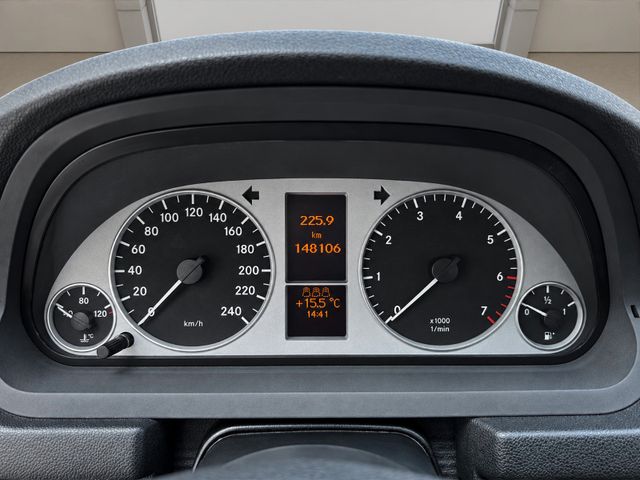 MERCEDES-BENZ B 170 B 170 Sports Tourer W245 — Bild 11 von 12
