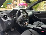 Mercedes-Benz B 220 4Matic  AUTOMATIK + KLIMAAUTOMATIK - Mercedes-Benz B 220 aus 2018
