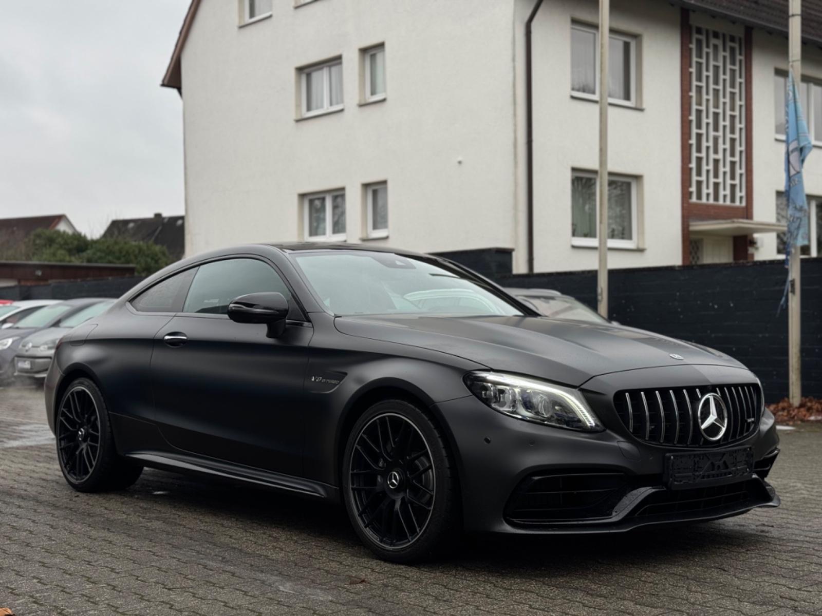 Mercedes-Benz C 63 AMG PANO/MEMORY/BURMESTER/360/NIGHT/AMBIENT