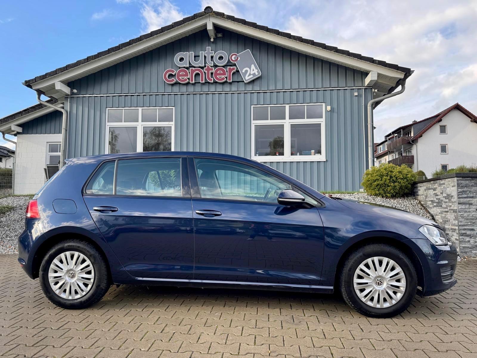 Volkswagen Golf VII Lim. Comfortline°1.Hand°Shz°PDC°