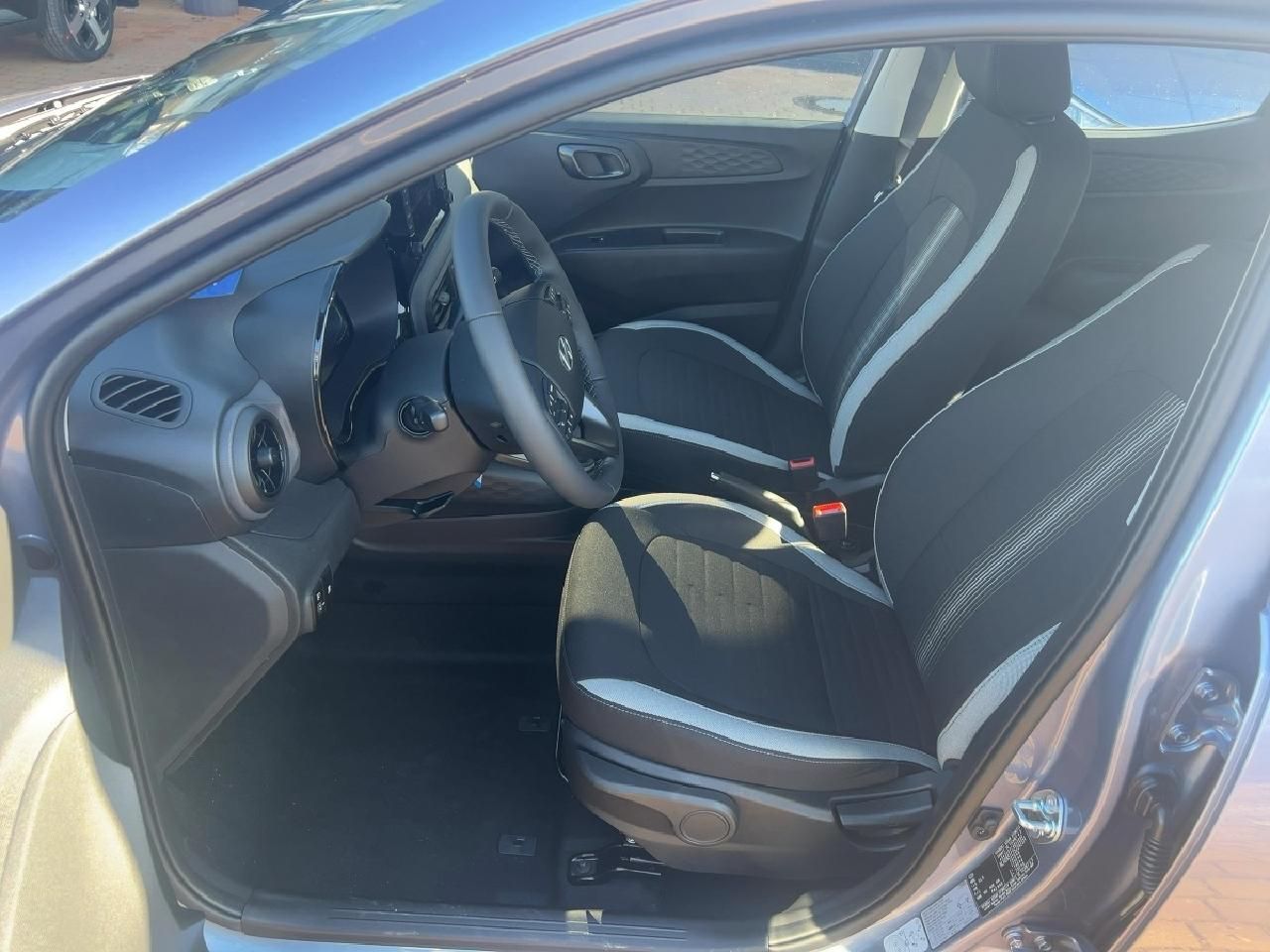 Fahrzeugabbildung Hyundai i10 Trend 5-AMT