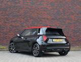 MINI Cooper E | JCW - Pano - XL Pack - MINI Cooper E mit Panoramadach