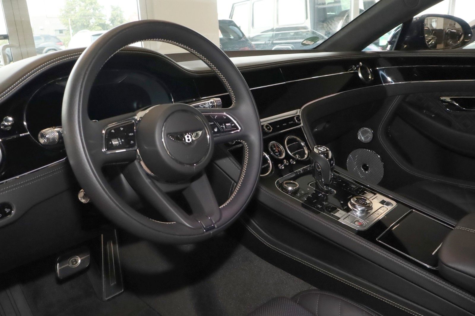 Fahrzeugabbildung Bentley Continental GT V8 Mulliner/NAIM/ACC/Blackline