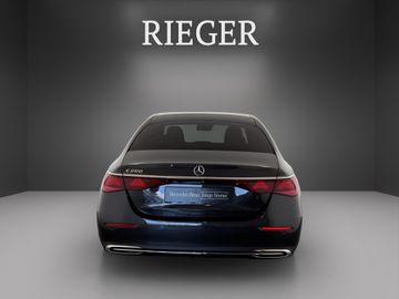 Mercedes E 200 - 10