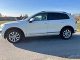 Volkswagen Touareg 3.0 V6 TDI 4x4 AHK VOLL Steuerkette neu! - VW Touareg von privat