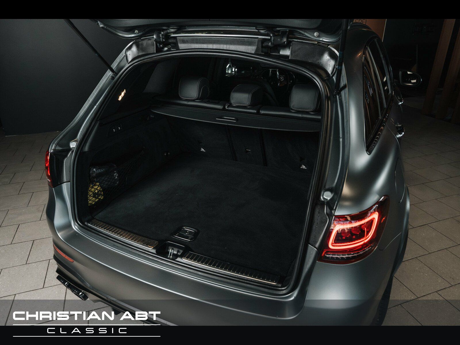 Fahrzeugabbildung Mercedes-Benz GLC 63 AMG 4Matic Burmester Pano designo